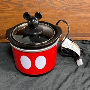 Disney Red and Black Mickey Mouse Crock Pot